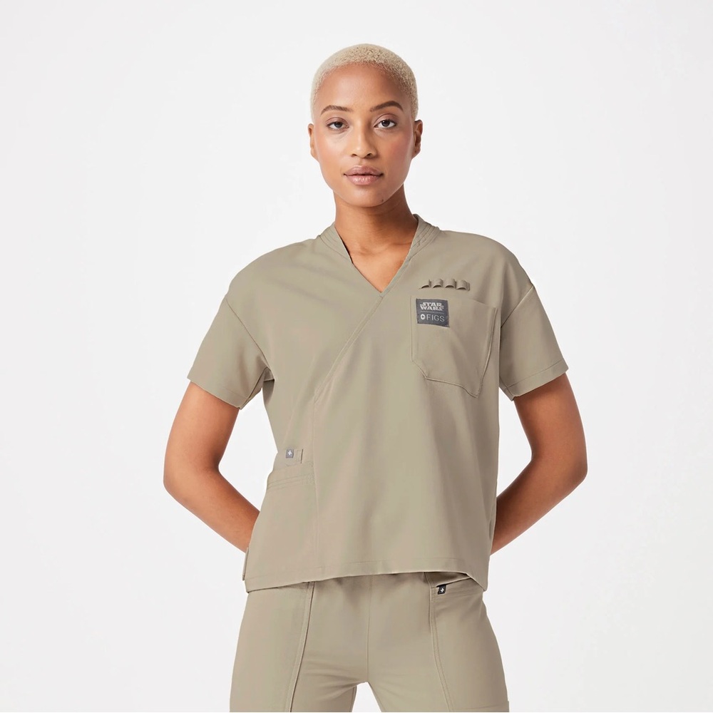 FIGS • Limited Edition Mandalorian baby yoda Ashoka wrap scrub top tan s…